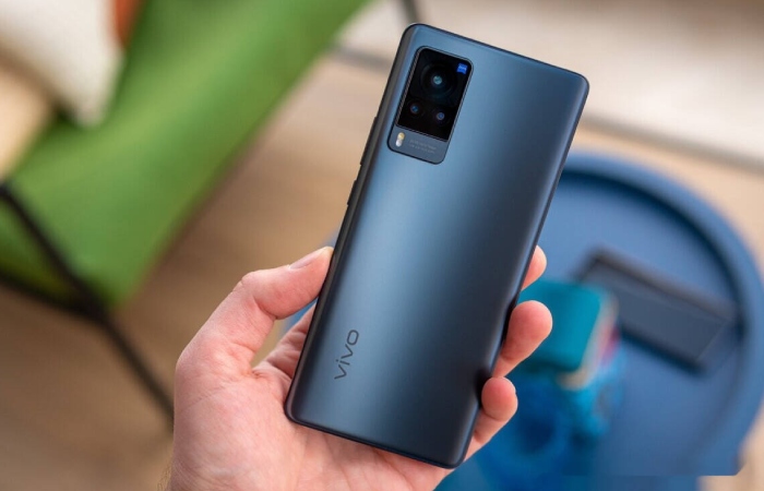 The Vivo V15 Sports A Stunning Triple Back Camera