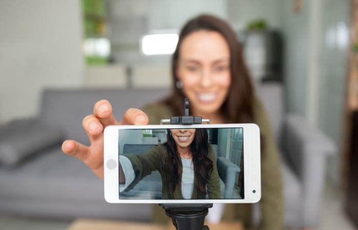 Do You Appear In The Video? Avoid Being Duped By This Latest Facebook Messenger Scam.