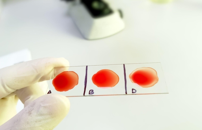 10 individuals have the uncommon blood type.