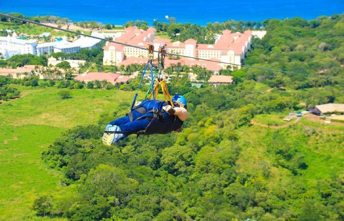 The Superman Zipline Soar through the Sky in Style